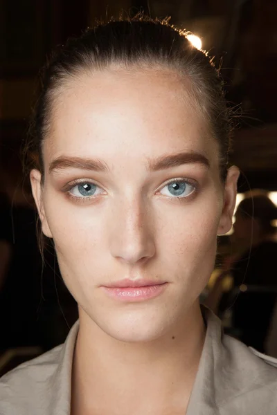 Look 5